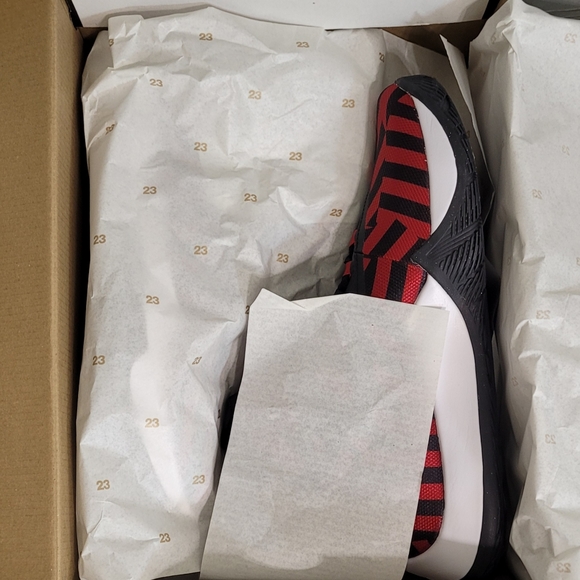 🏀 Jordan Fly Unlimited PFX - Size 9 - Basketball Shoes - Gym Red-Gym Black Nike - Picture 11 of 16